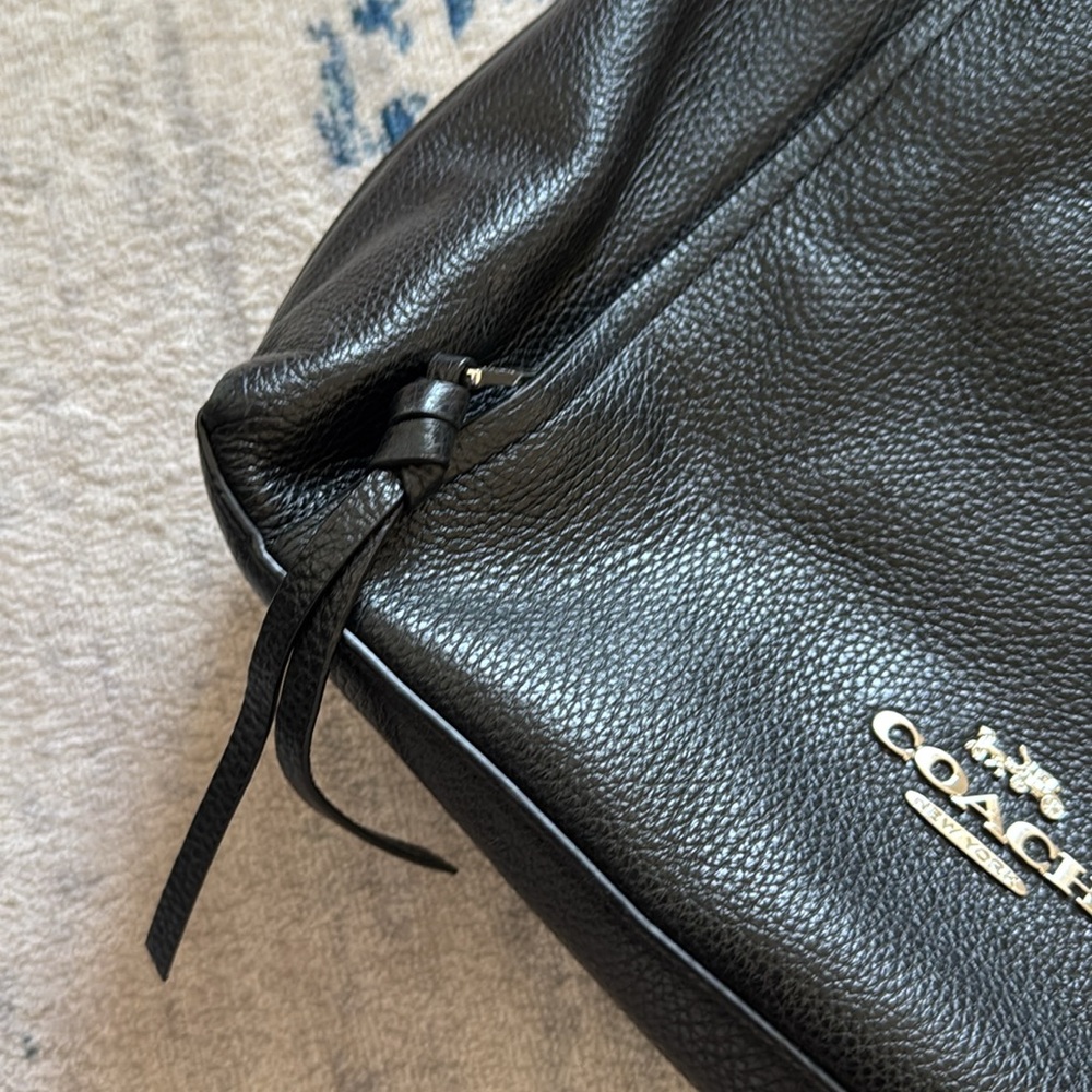 Coach Handbag - Picture 5 of 9